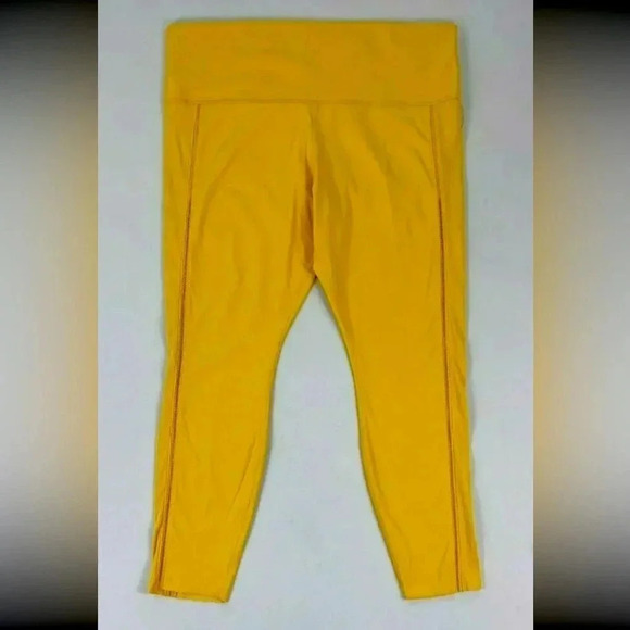 Nike Dri Fit yoga 3/4 crop legging - Picture 1 of 6